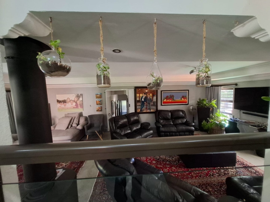 5 Bedroom Property for Sale in Cashan North West